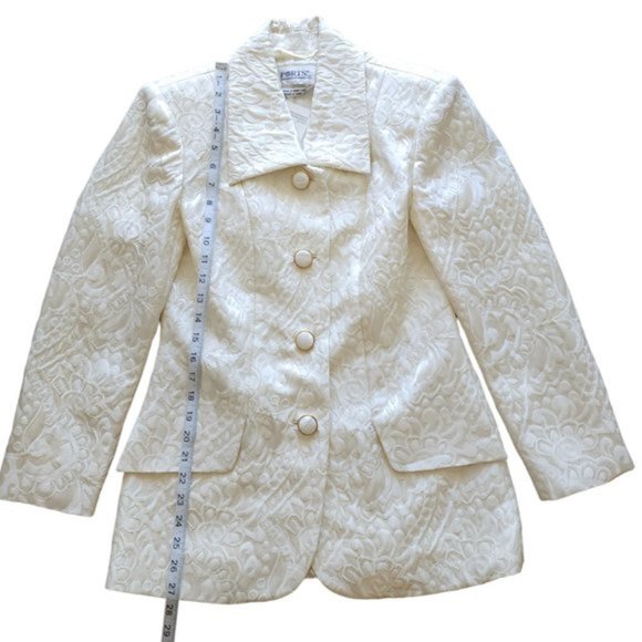 NWT/NOS Vintage Ports International Cream Skirt suit - Picture 4 of 12